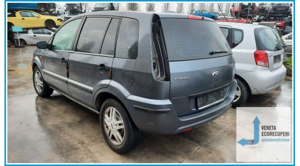 FORD FUSION CBK del 2004 parti usate e ricambi - Tipo Motore F6JA