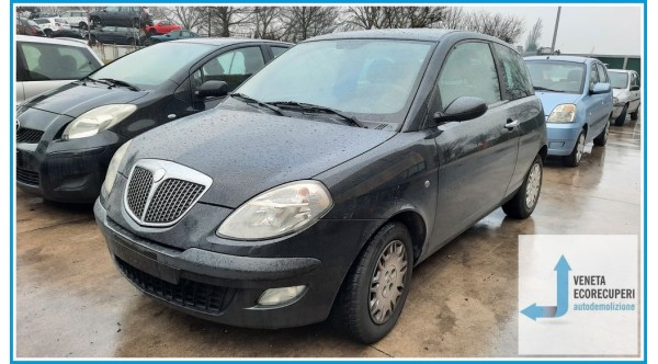 LANCIA YPSILON TE del 2004 parti usate e ricambi - Tipo Motore 188A4000
