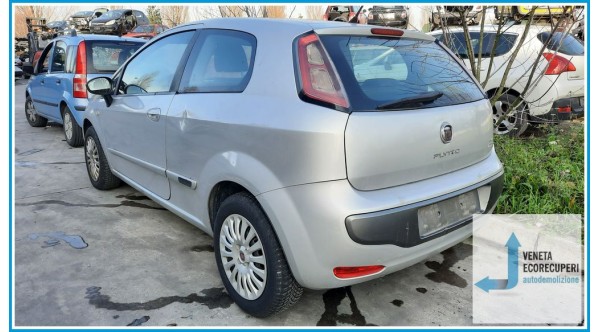 FIAT PUNTO EVO 3J del 2010 parti usate e ricambi - Tipo Motore 199A2000