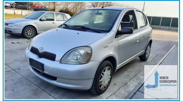 TOYOTA YARIS JPP del 2002 parti usate e ricambi - Tipo Motore 1SZFE