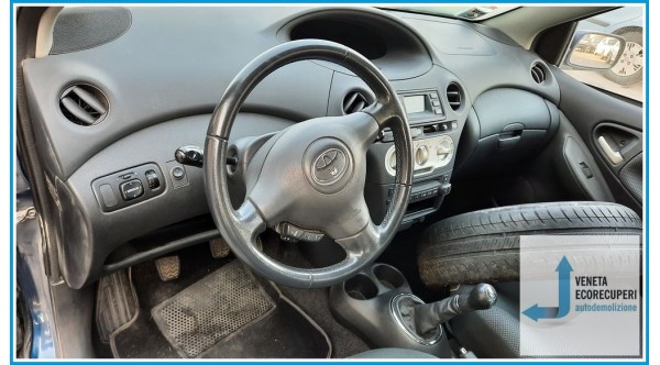 TOYOTA YARIS JPP del 2004 parti usate e ricambi - Tipo Motore 1NDTV