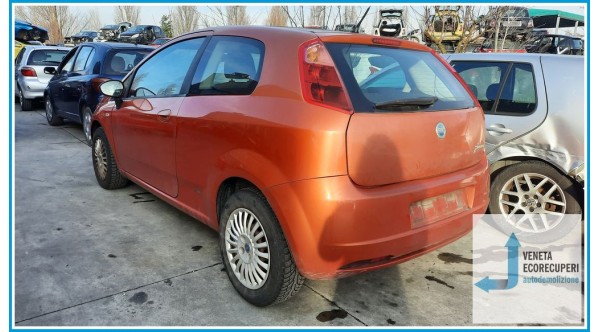 FIAT GRANDE PUNTO 2Y del 2006 parti usate e ricambi - Tipo Motore 199A4000