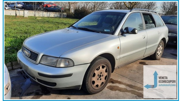 AUDI A4 8D del 1999 parti usate e ricambi - Tipo Motore ADR