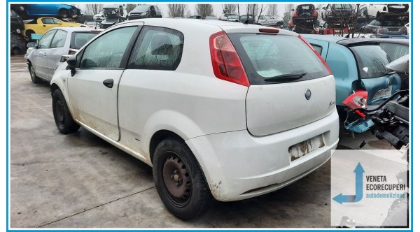FIAT GRANDE PUNTO 2Y del 2006 parti usate e ricambi - Tipo Motore 199A2000