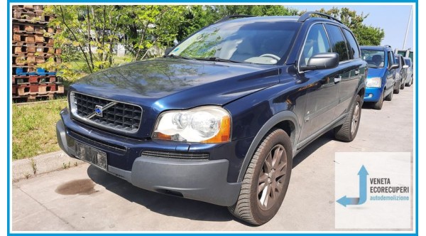 VOLVO XC90  del 2003 parti usate e ricambi