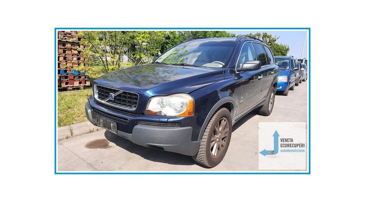 VOLVO XC90  del 2003 parti usate e ricambi