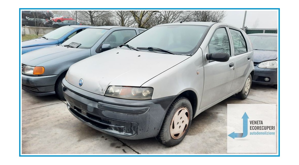 FIAT PUNTO 1N/1P del 2000 parti usate e ricambi - Tipo Motore 188A4000