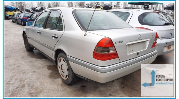 MERCEDES-BENZ Classe C W/S202 del 1997 parti usate e ricambi - Tipo Motore 111