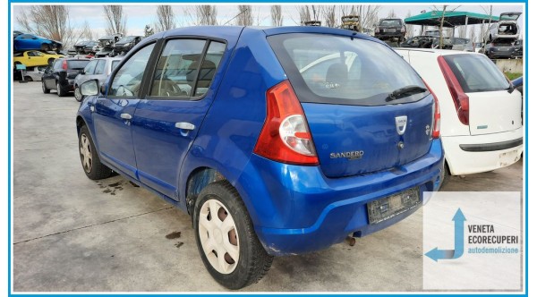 DACIA SANDERO  del 2009 parti usate e ricambi - Tipo Motore K7JA7