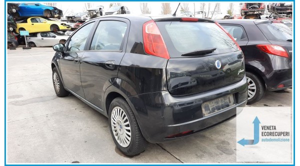 FIAT GRANDE PUNTO 2Y del 2007 parti usate e ricambi - Tipo Motore 199A4000