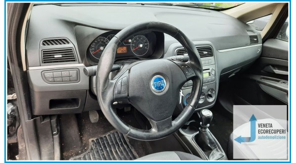 FIAT GRANDE PUNTO 2Y del 2007 parti usate e ricambi - Tipo Motore 199A4000