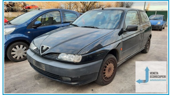 ALFA ROMEO 145  del 1997 parti usate e ricambi - Tipo Motore AR33503