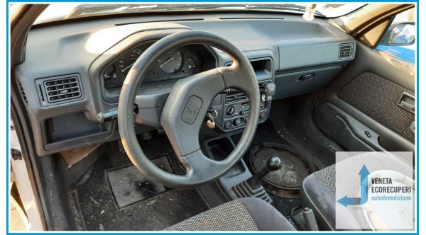 PEUGEOT 106  del 1994 parti usate e ricambi - Tipo Motore HDZ