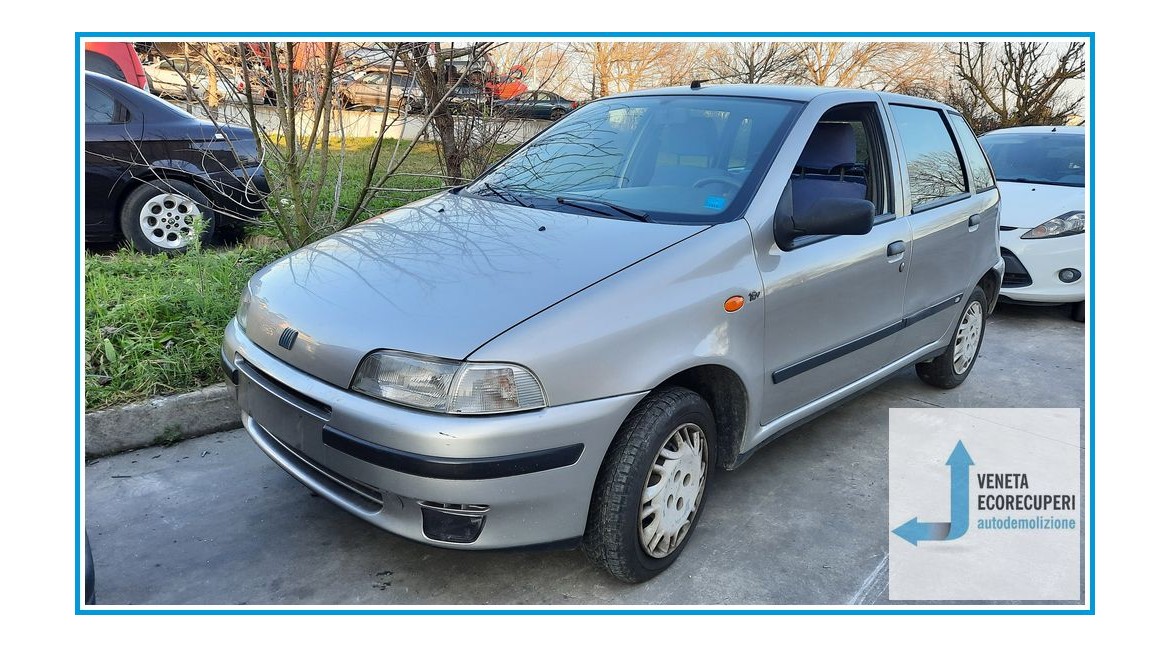 FIAT PUNTO 1a Serie  del 1998 parti usate e ricambi - Tipo Motore 176b9000