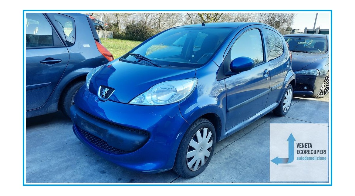 PEUGEOT 107  del 2006 parti usate e ricambi - Tipo Motore 1KR