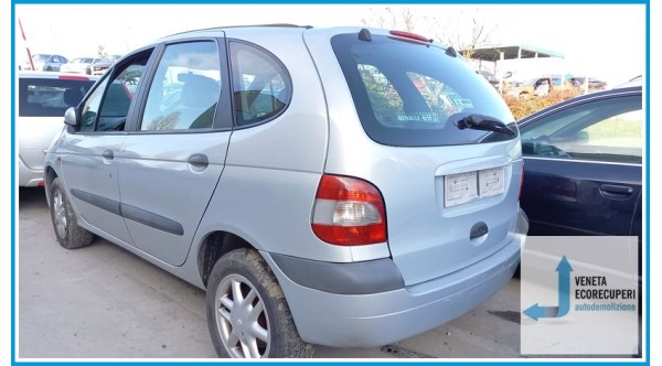 RENAULT MEGANE 1a Serie  del 1999 parti usate e ricambi