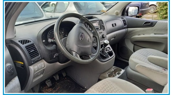 KIA CARNIVAL 2a Serie  del 2007 parti usate e ricambi