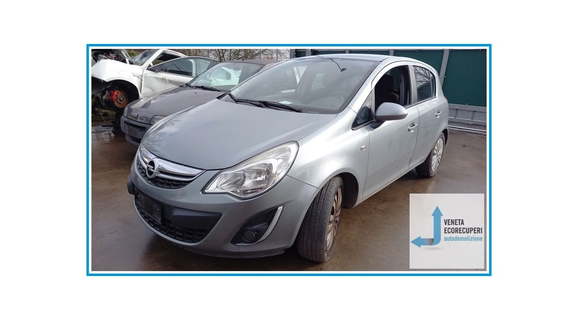 OPEL CORSA S07 del 2011 parti usate e ricambi
