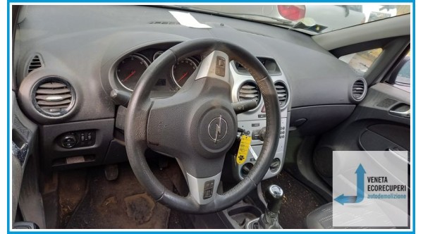OPEL CORSA S07 del 2011 parti usate e ricambi