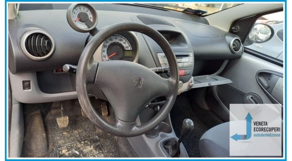 PEUGEOT 107  del 2006 parti usate e ricambi