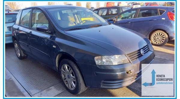 FIAT STILO 2V del 2004 parti usate e ricambi