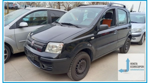 FIAT PANDA 2Q del 2010 parti usate e ricambi