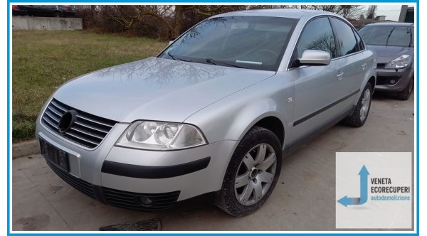 VOLKSWAGEN PASSAT 3B del 2001 parti usate e ricambi