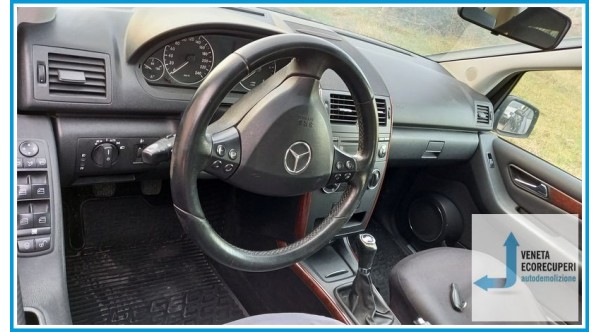 MERCEDES-BENZ Classe A W/C169 del 2010 parti usate e ricambi