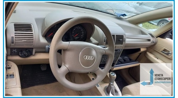 AUDI A2 8Z del 2001 parti usate e ricambi