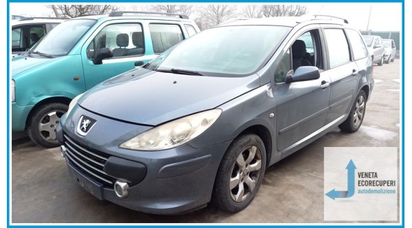 PEUGEOT 307  del 2008 parti usate e ricambi