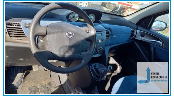 LANCIA YPSILON TE del 2006 parti usate e ricambi