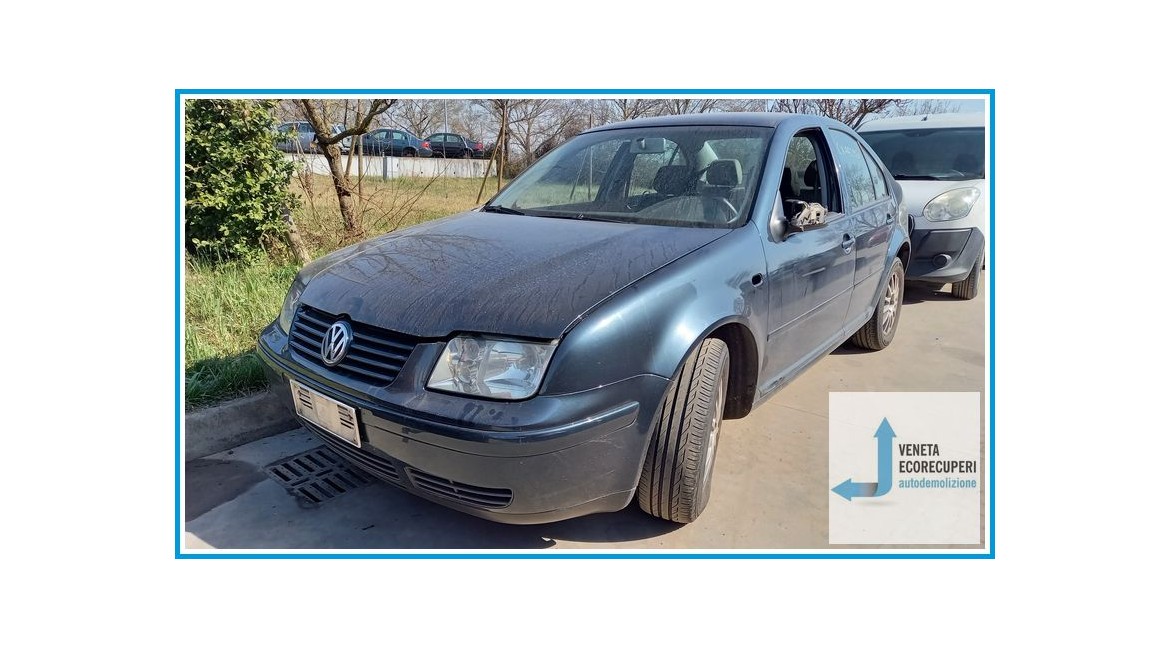 VOLKSWAGEN BORA 1J del 2005 parti usate e ricambi