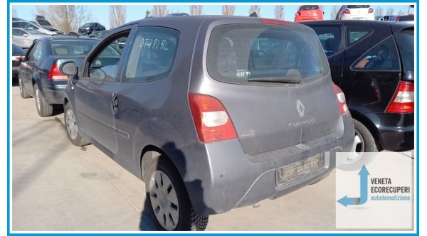 RENAULT TWINGO 2a Serie  del 2009 parti usate e ricambi