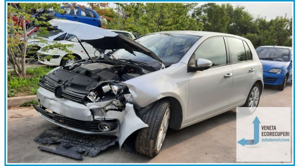 VOLKSWAGEN GOLF 5K/AJ del 2009 parti usate e ricambi