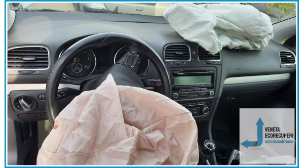 VOLKSWAGEN GOLF 5K/AJ del 2009 parti usate e ricambi