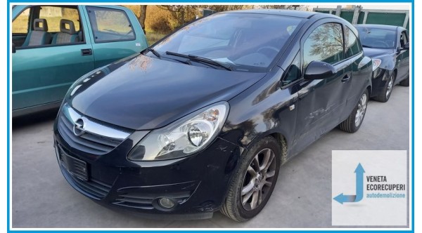 OPEL CORSA S07 del 2007 parti usate e ricambi