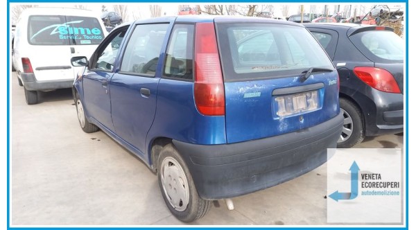 FIAT PUNTO 1a Serie  del 1996 parti usate e ricambi