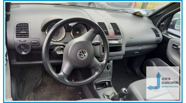 VOLKSWAGEN LUPO 6X del 2003 parti usate e ricambi