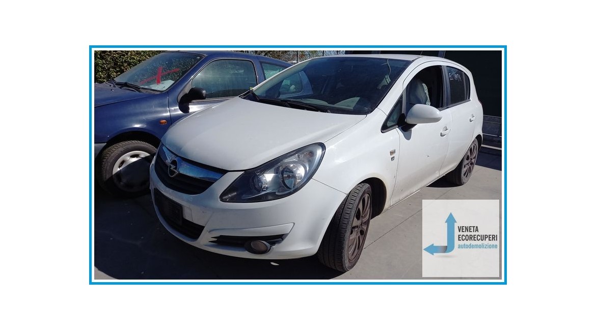 OPEL CORSA S07 del 2010 parti usate e ricambi