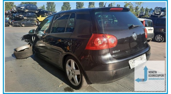 VOLKSWAGEN GOLF 1K del 2007 parti usate e ricambi