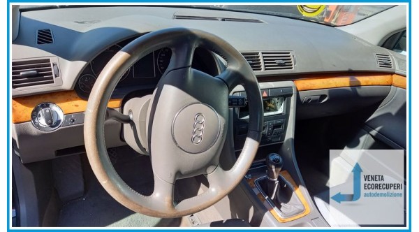 AUDI A4 8E del 2002 parti usate e ricambi