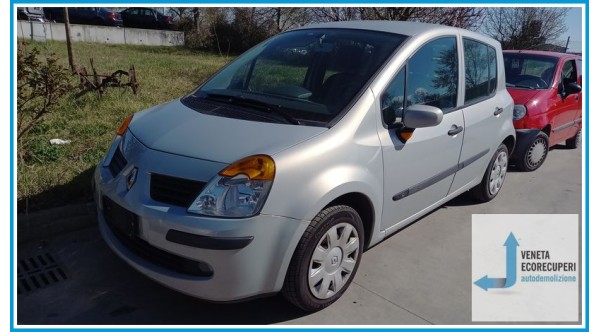 RENAULT MODUS 1a Serie  del 2005 parti usate e ricambi