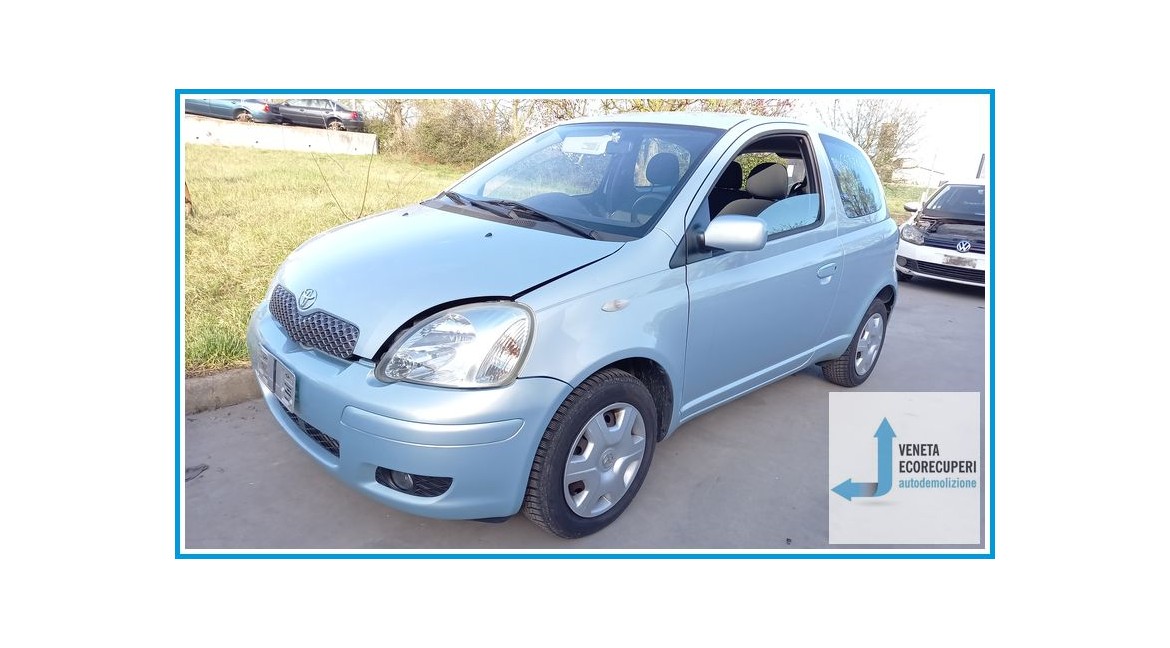TOYOTA YARIS FRP del 2004 parti usate e ricambi