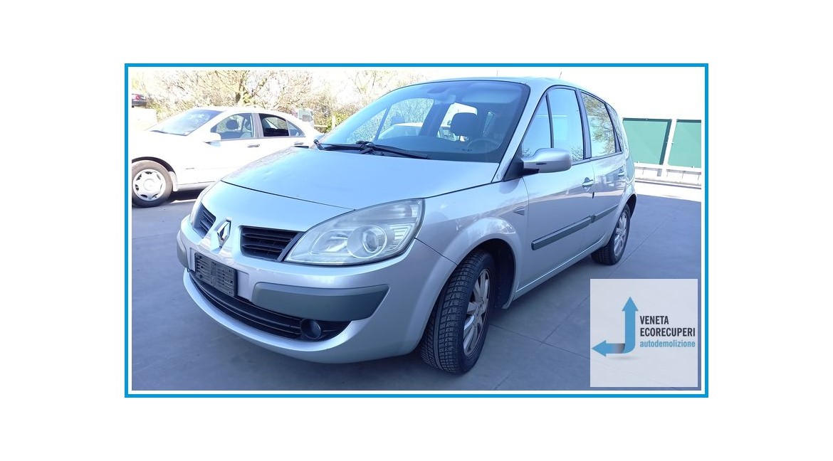 RENAULT SCENIC 2a Serie  del 2006 parti usate e ricambi