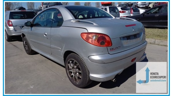 PEUGEOT 206  del 2004 parti usate e ricambi