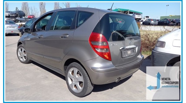 MERCEDES-BENZ Classe A W/C169 del 2006 parti usate e ricambi