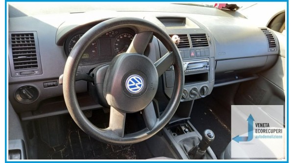 VOLKSWAGEN POLO 9N del 2002 parti usate e ricambi