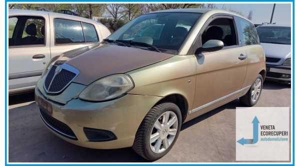 LANCIA YPSILON TE del 2007 parti usate e ricambi