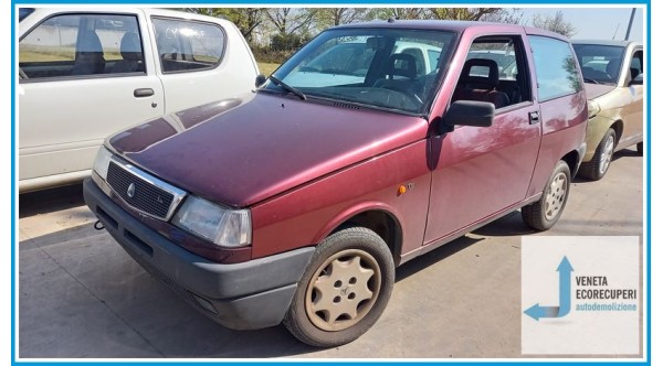 LANCIA Y 10 Autobianch del 1994 parti usate e ricambi