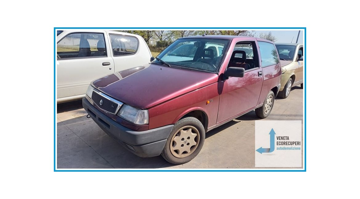 LANCIA Y 10 Autobianch del 1994 parti usate e ricambi